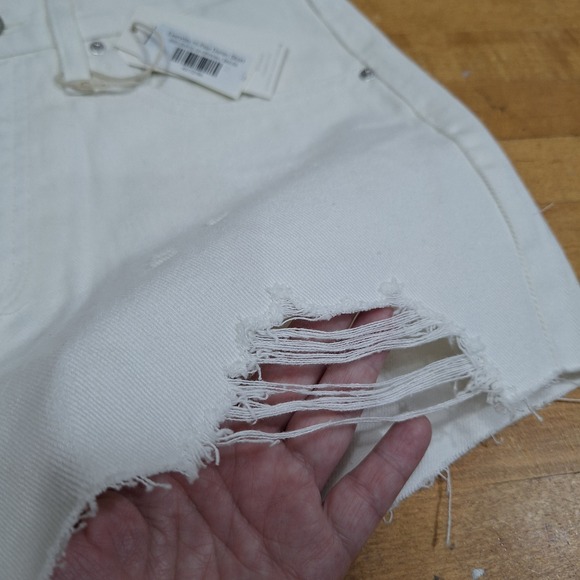 New ZSupply Everyday Hi-Rise Denim Jean Shorts Sz 28 Off White Distressed Cutoff - Picture 4 of 9
